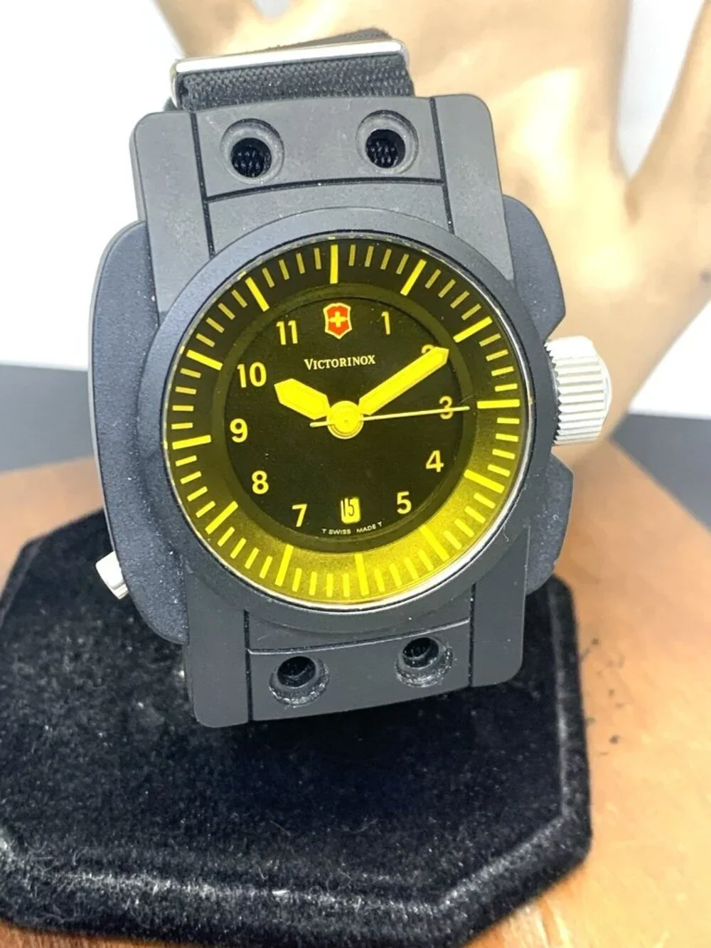 Victorinox Swiss Army Men's Watch Vintage Yellow Crystal Swiss Quartz Nylon 47mm